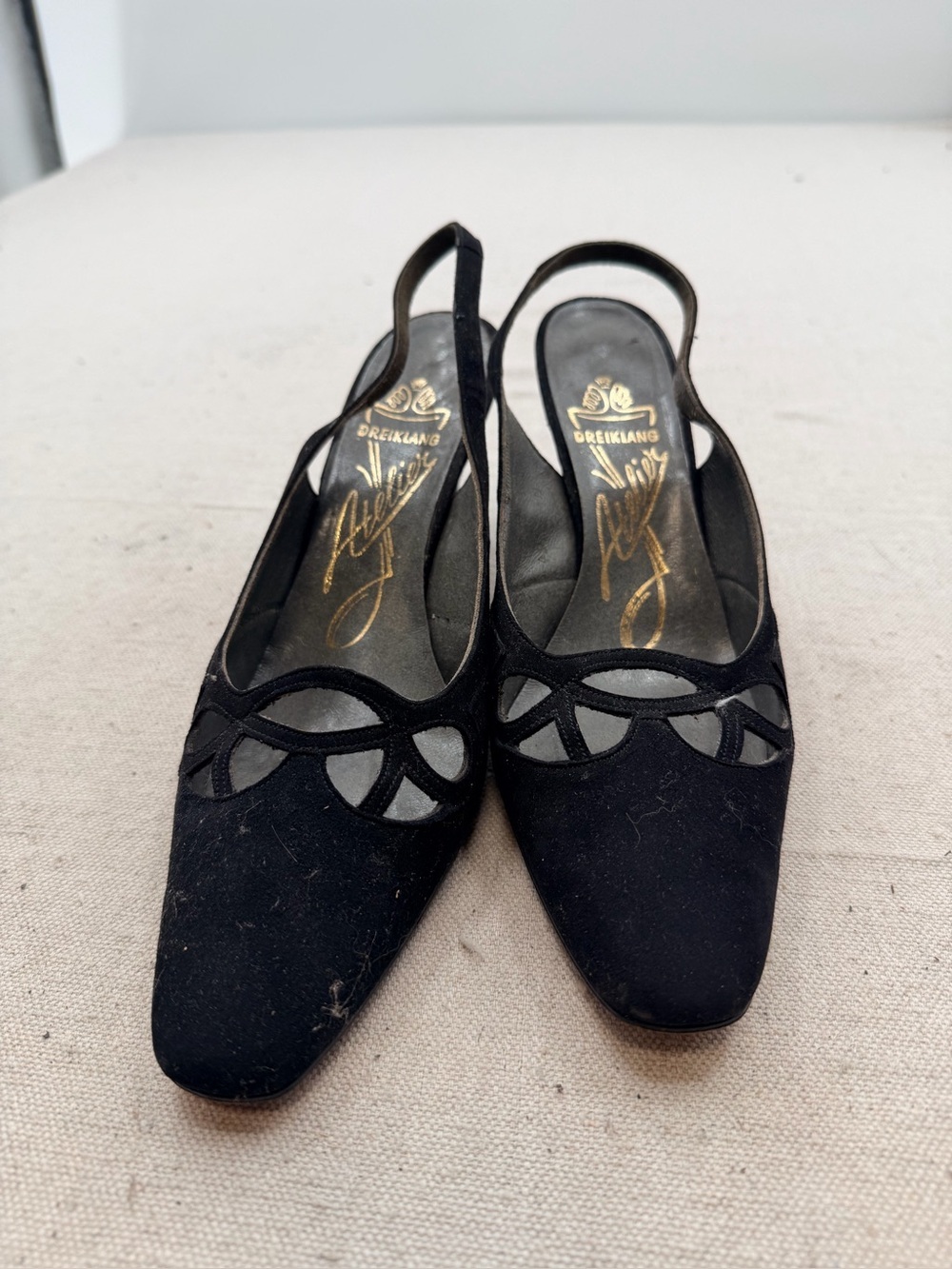 Vintage Black Slingback Pumps -
